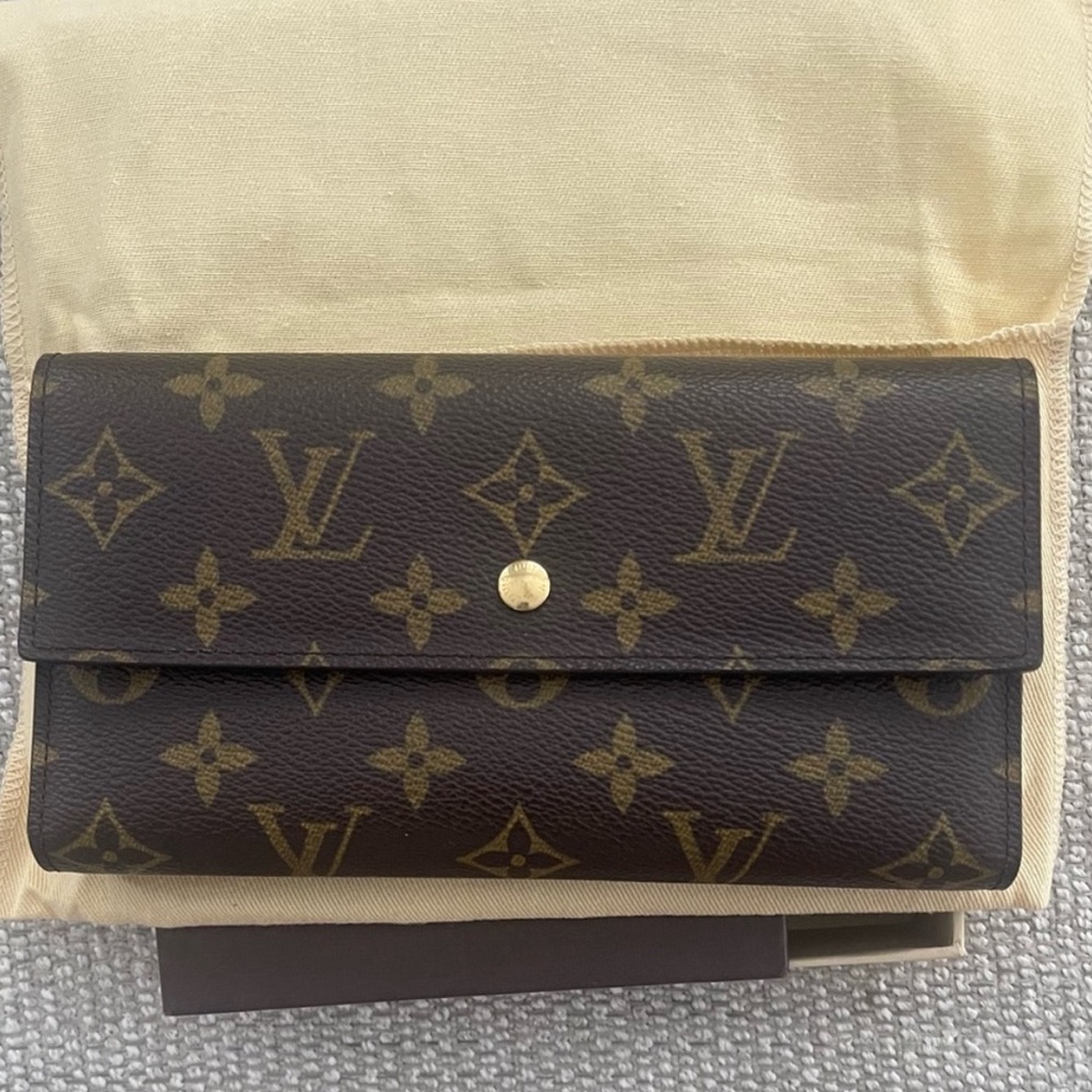 Pristine Louis Vuitton Trifold Porte Tresor Women’s Wallet
